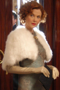 Being Julia [Annette Bening]